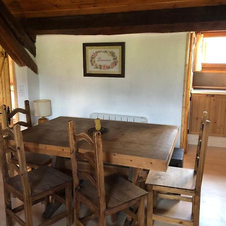 Charmant Appartement Dans Le Village/Coqueto Apartamento En El Pueblecito La Cabanasse Exterior foto