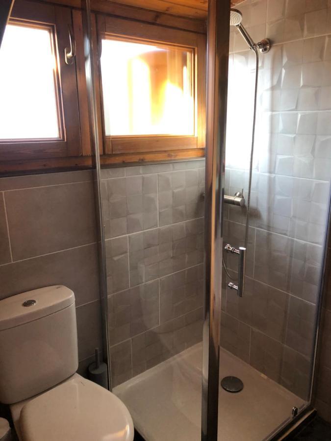 Charmant Appartement Dans Le Village/Coqueto Apartamento En El Pueblecito La Cabanasse Exterior foto